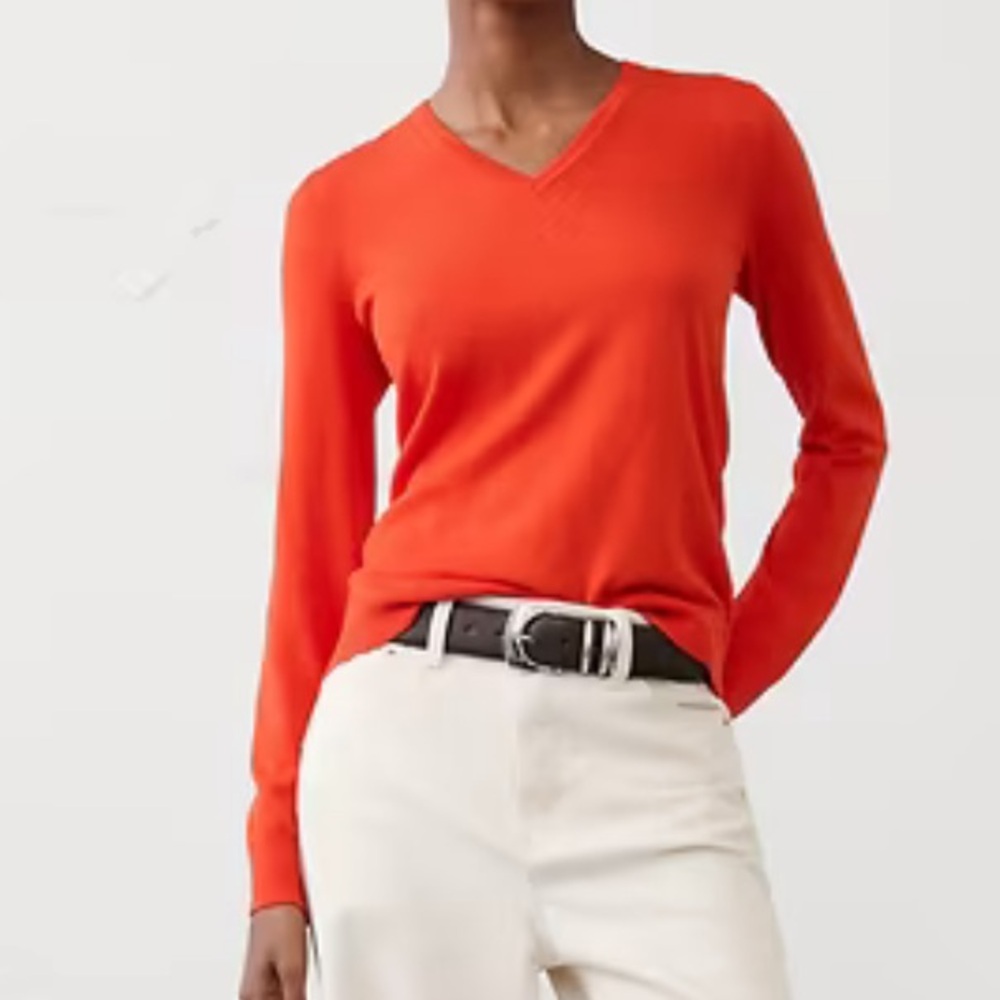 Express V-neck Sweater Italian Merino Wool in Vibrant Orange M runs small 4-6 - Picture 1 of 5